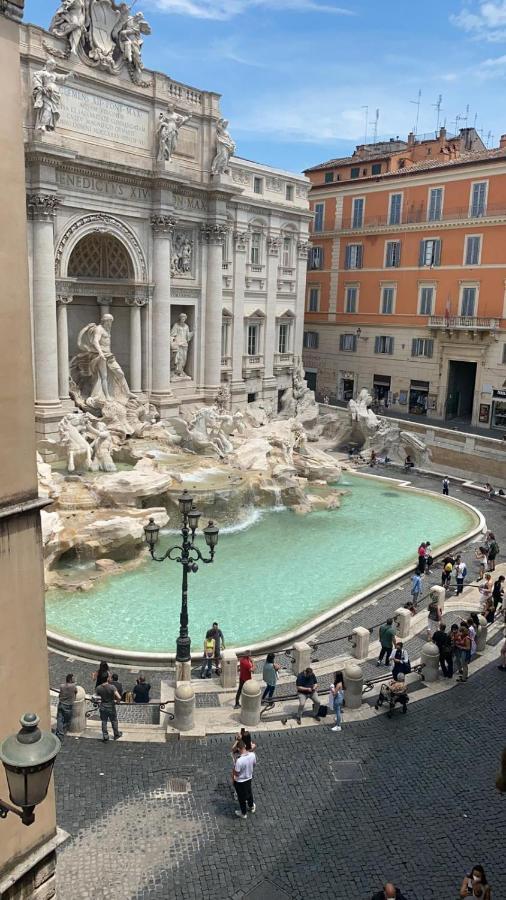 Sweet Life Trevi Roma Apartment Bagian luar foto