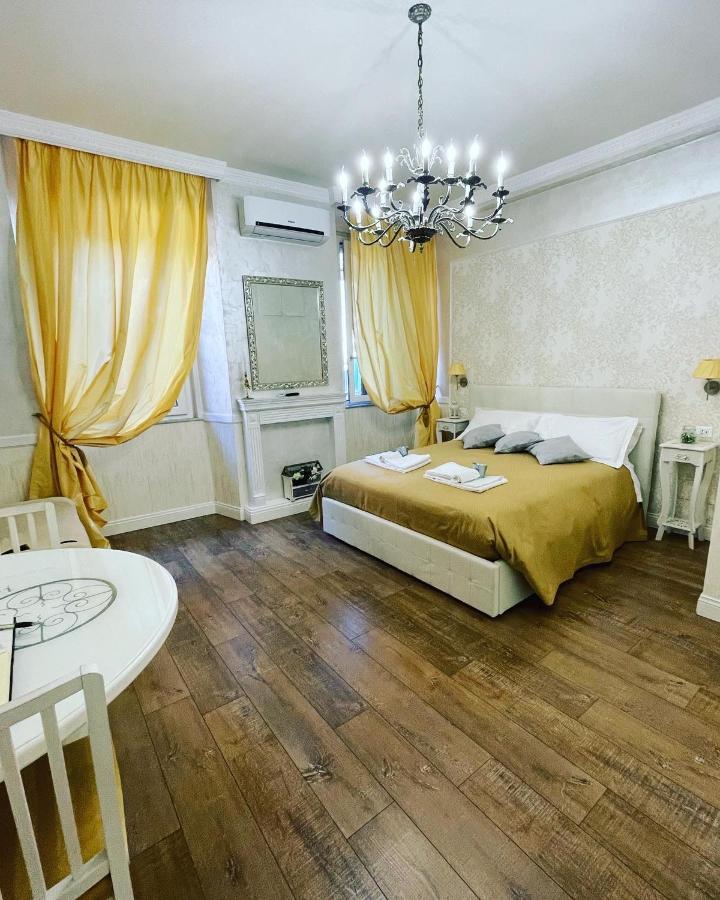 Sweet Life Trevi Roma Apartment Bagian luar foto