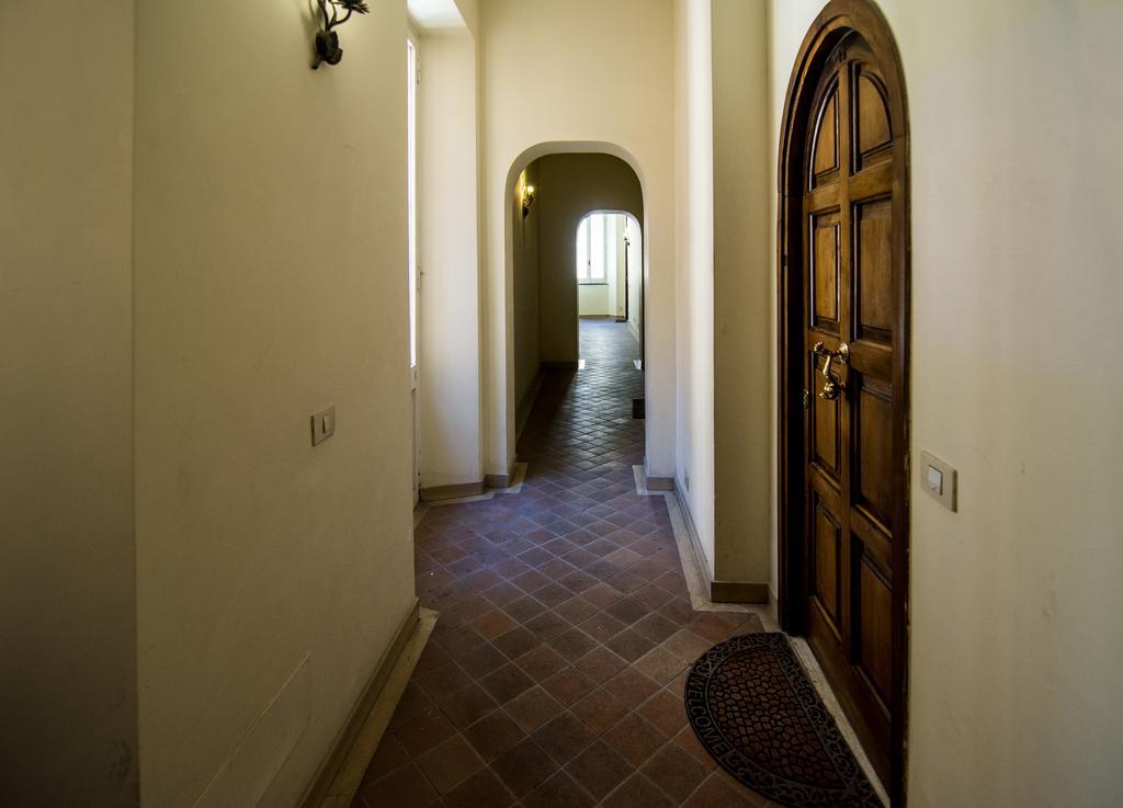 Sweet Life Trevi Roma Apartment Bagian luar foto